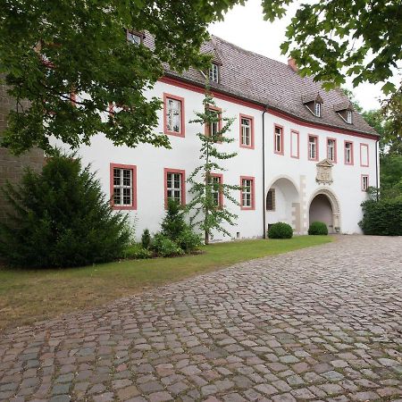 Vintage Apartment in Arzberg Triestewitz with Terrace Exterior foto
